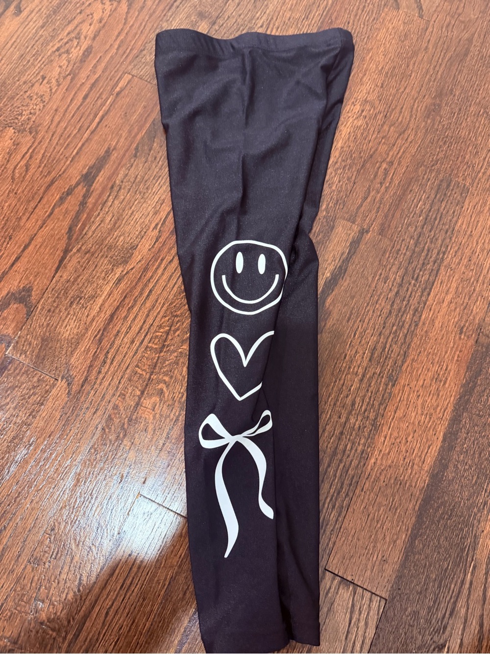 Pixie Lane Black Leggings with Side Print - Picture 2 of 3